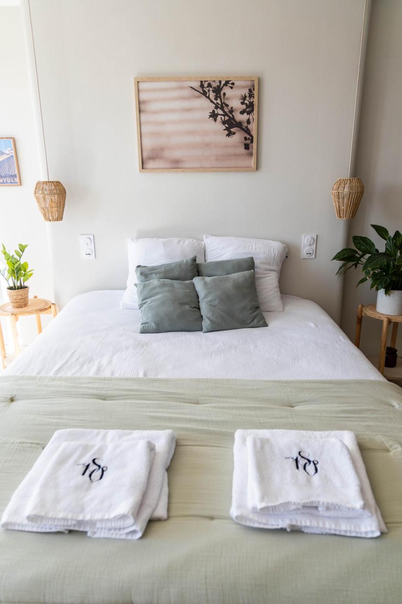 Vue 180°, Superbe Appartement Cocooning ! Laroque-des-Alberes Exterior photo